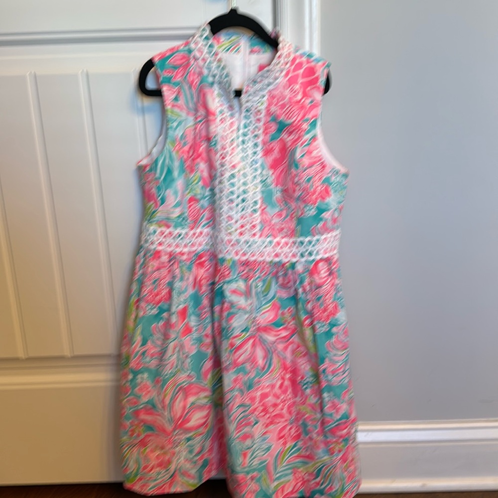 Lilly Pulitzer Girls Mini Franci Dress. Hot on the Scene. Size 12.